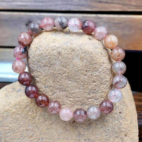 Red Quartz Crystal Gemstone Bracelet Handmade - Picture 4 of 6